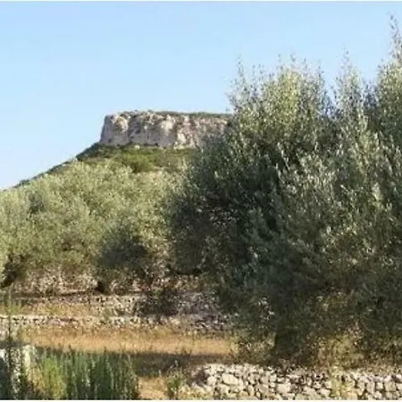 Casa Almendra El Perello (Catalonia)